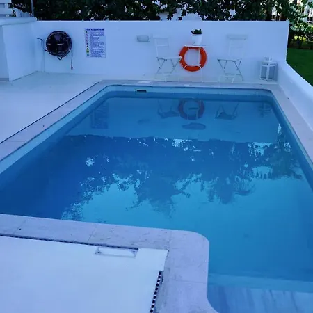 Narcissus 18 Βίλα Παραλίμνι